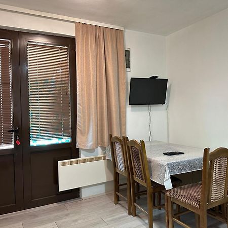 Apartman Centar Bb Pančevo Buitenkant foto