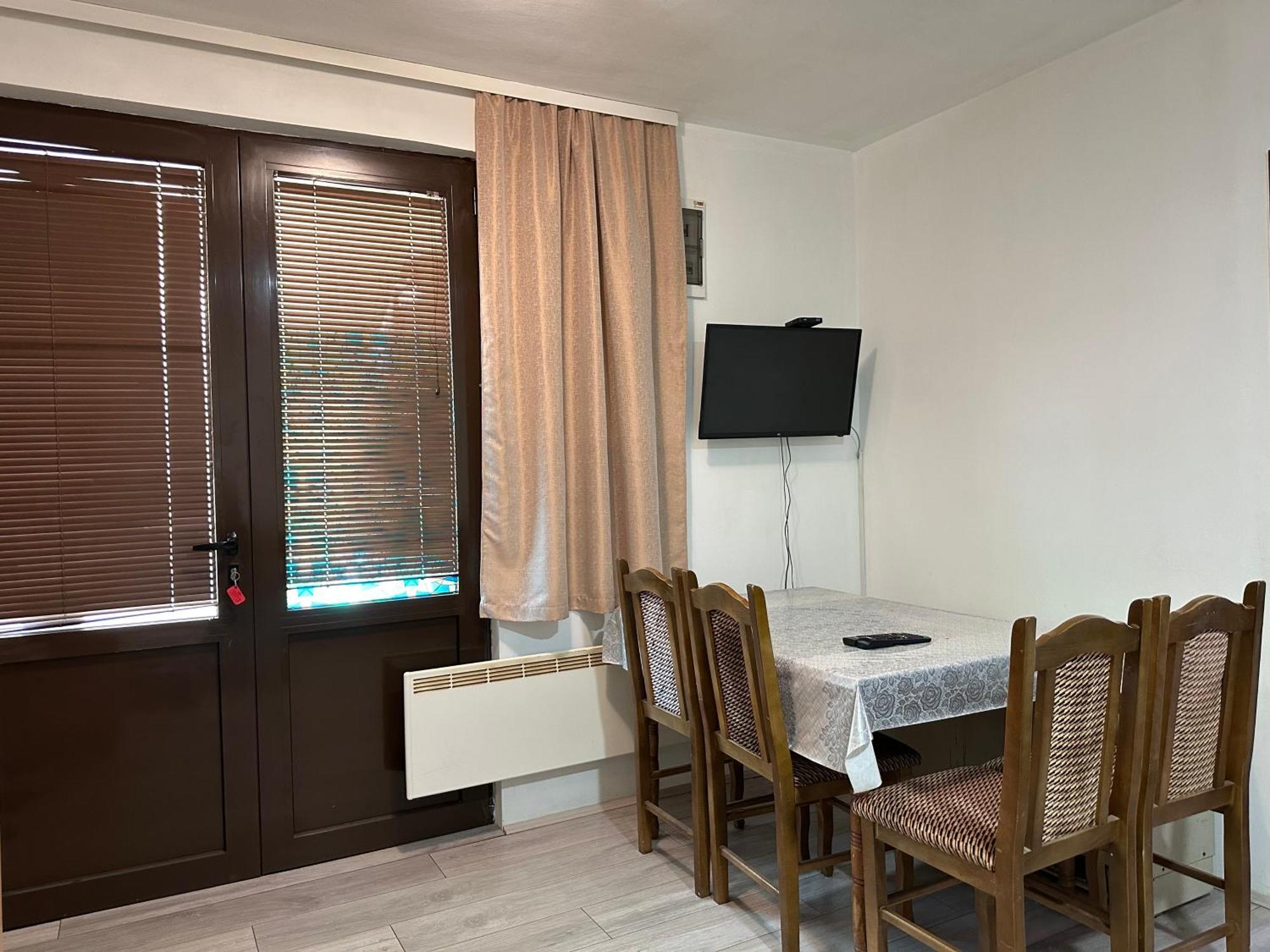 Apartman Centar Bb Pančevo Buitenkant foto
