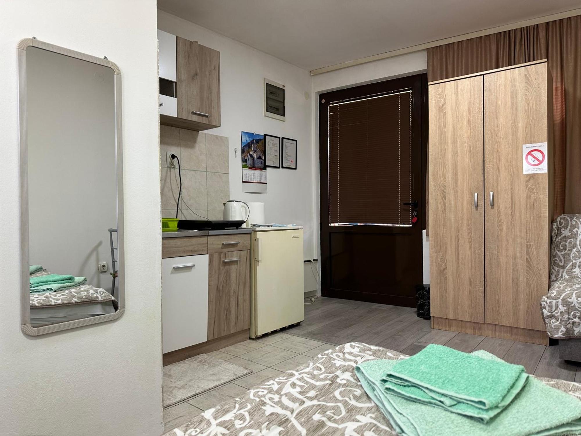 Apartman Centar Bb Pančevo Buitenkant foto