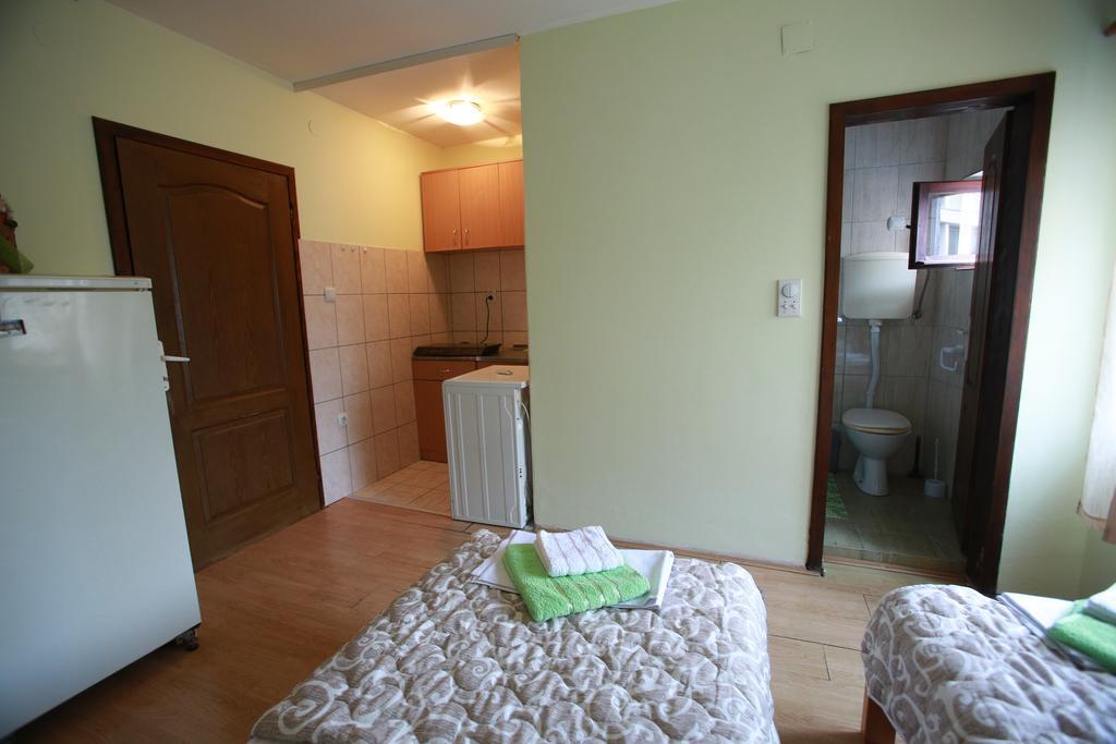 Apartman Centar Bb Pančevo Buitenkant foto